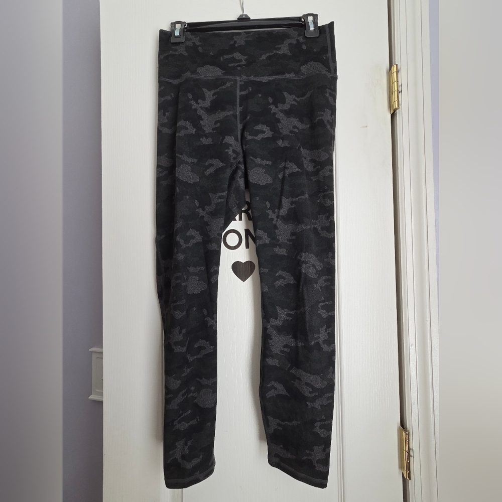 Fabletics Ladies Black Camouflage Leggings